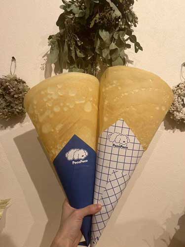 メガホンみたいな大きい クレープ
